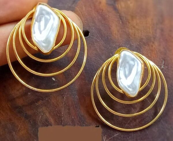 Minimalist Oval Earrings