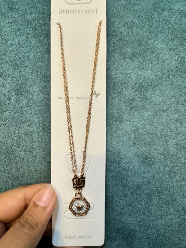 Dainty